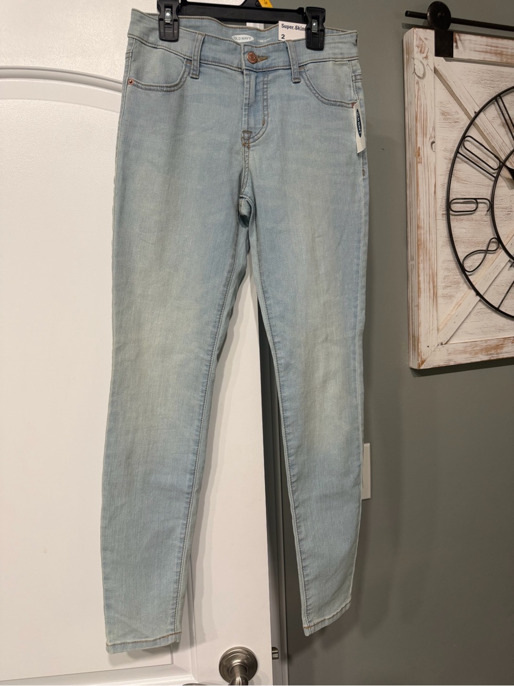Old Navy Super Skinny Light Wash Women’s Jeans Sz 2 NWT